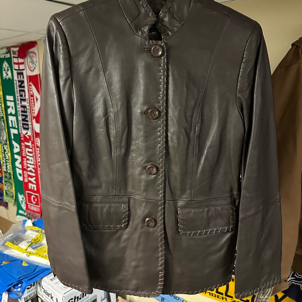 Terry Lewis Classic Luxuries Brown Leather Jacket with Tailored Fit